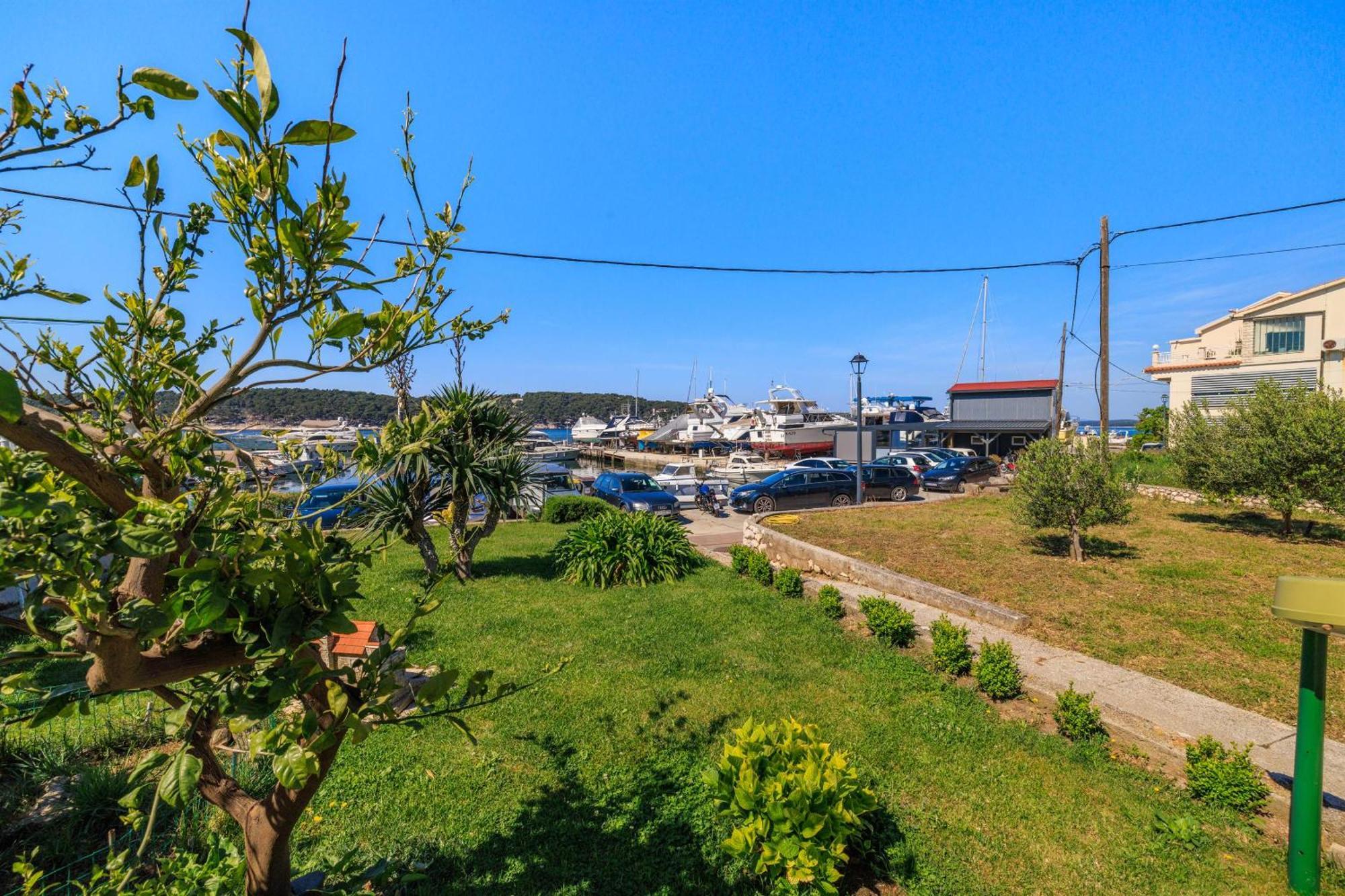 Apartments Near The Sea Barbat Barbat na Rabu Buitenkant foto